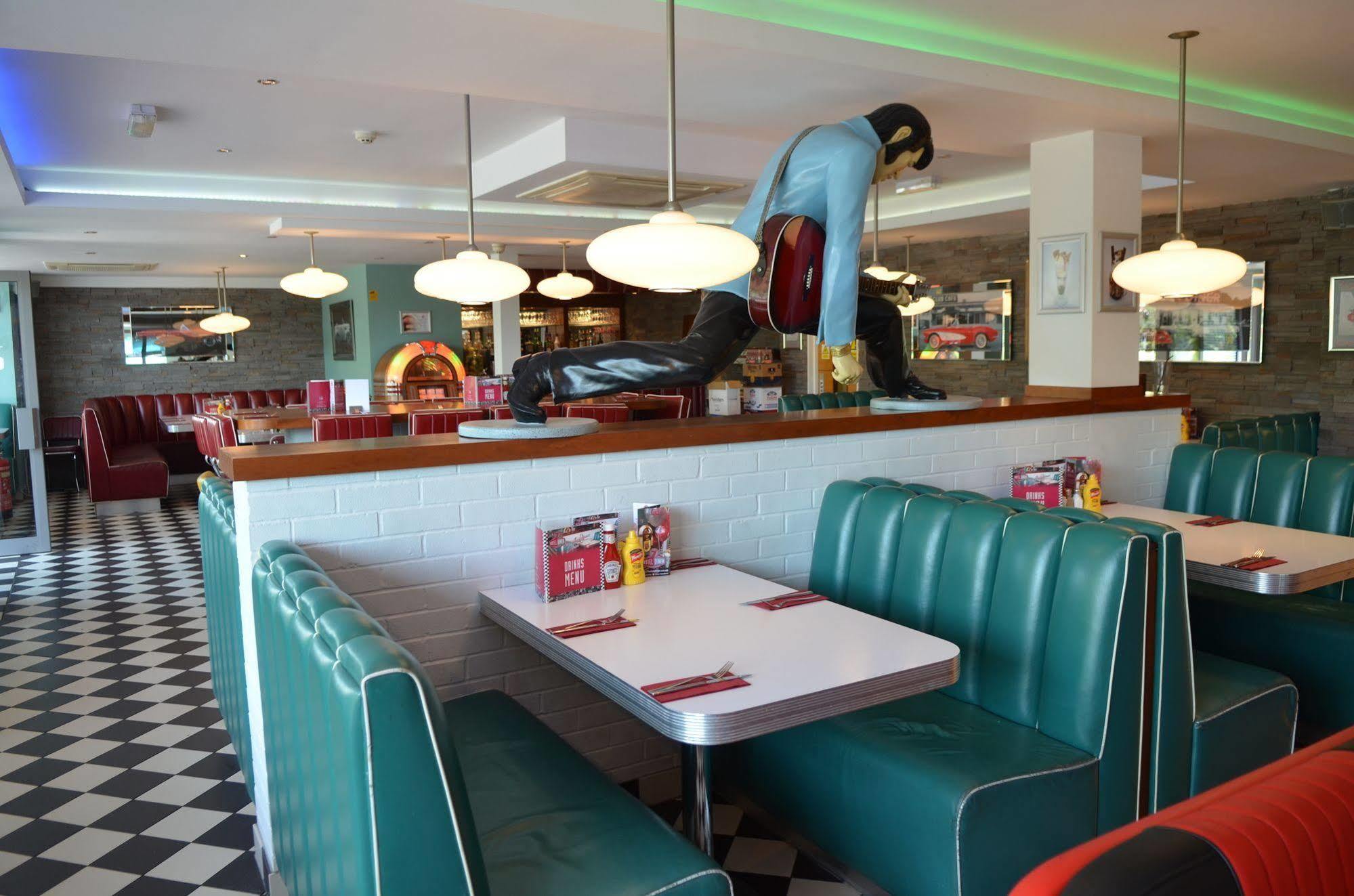 7Hotel Diner Halstead  Exteriér fotografie